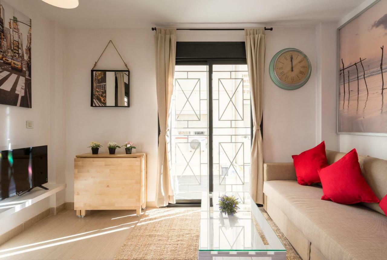 Ma1A-Apt With Rooftops With Palms Close To Old Town Málaga Exterior foto