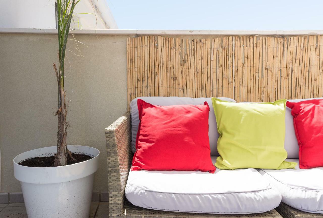 Ma1A-Apt With Rooftops With Palms Close To Old Town Málaga Exterior foto